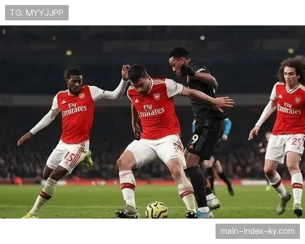 战术趋同致进攻创造力下降 英超开年多场平局显密集防守成效